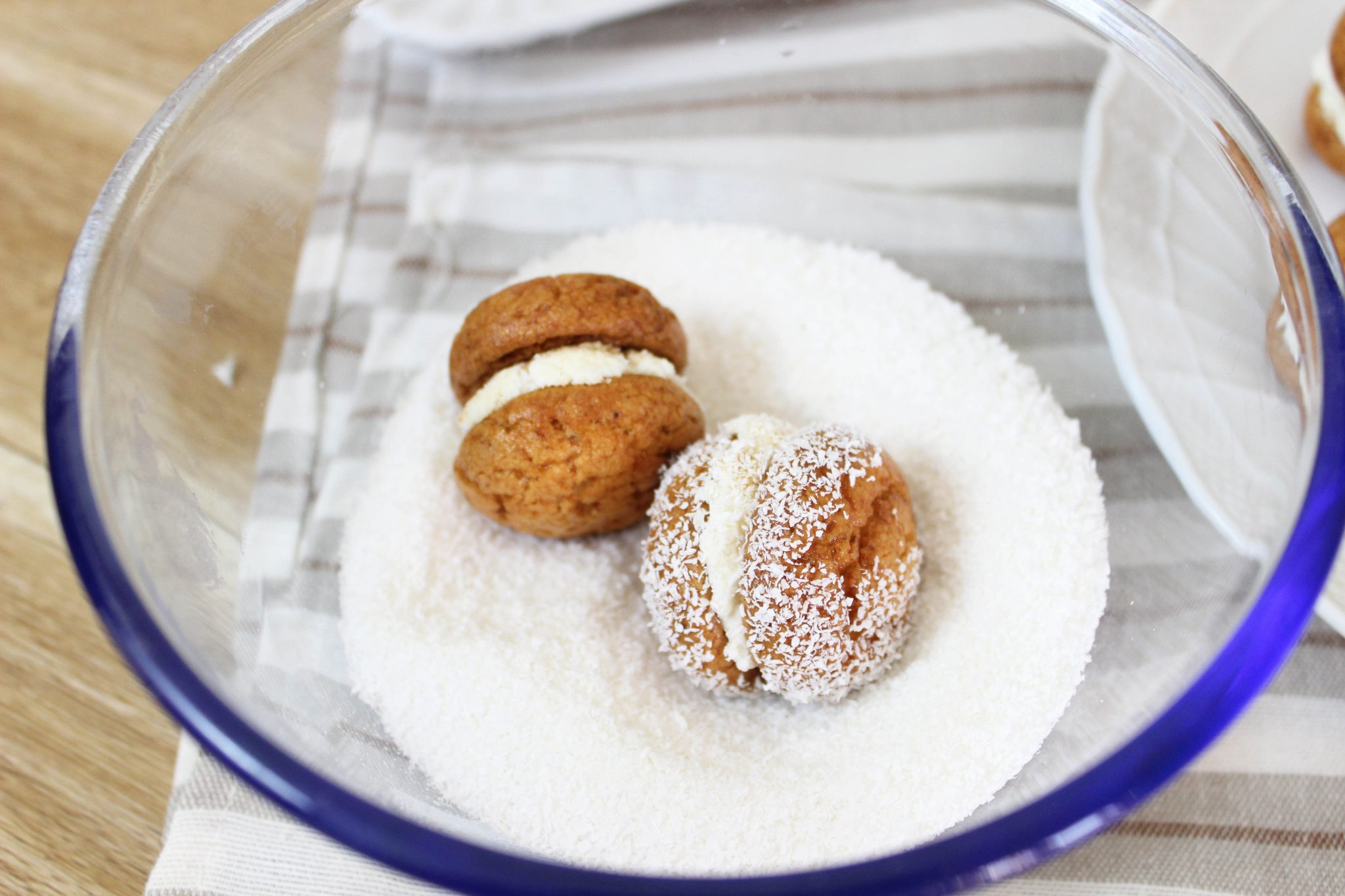 BACI DI DAMA Con Amaretti E Cocco Ricetta Veloce Senza Forno