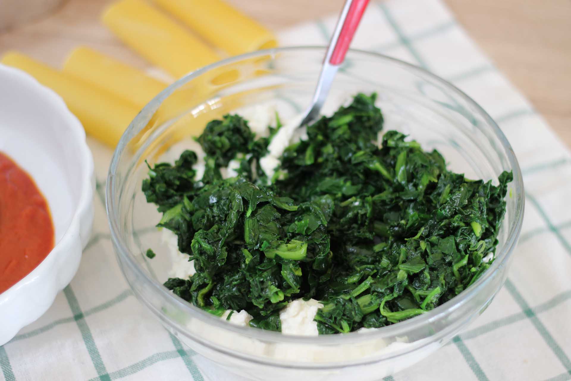 Cannelloni ricotta e spinaci - Step 2