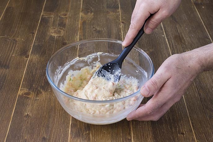 Cupcakes al salmone con frosting al formaggio - Step 4