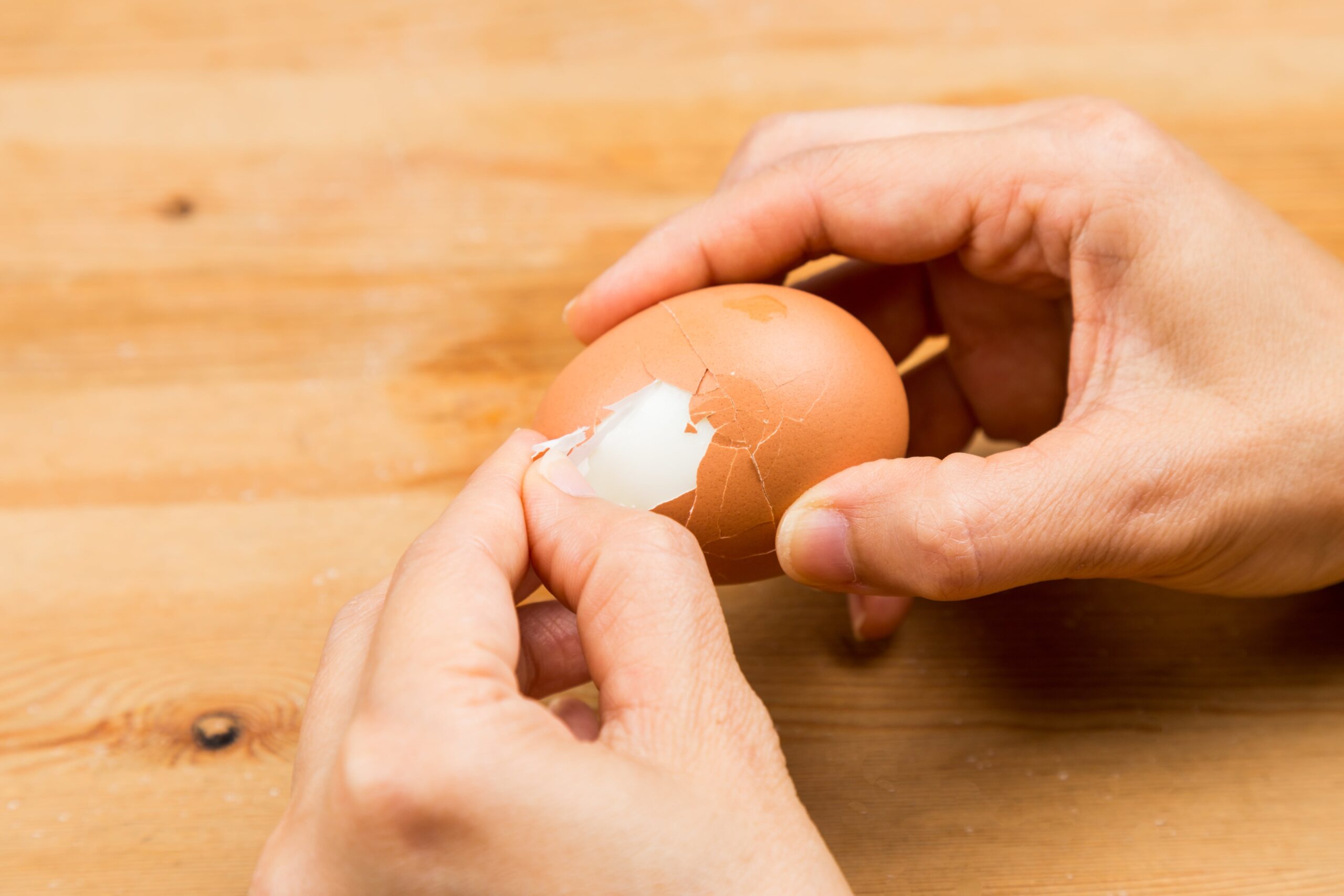 Come sgusciare le uova senza romperle - Fatto in casa da Benedetta