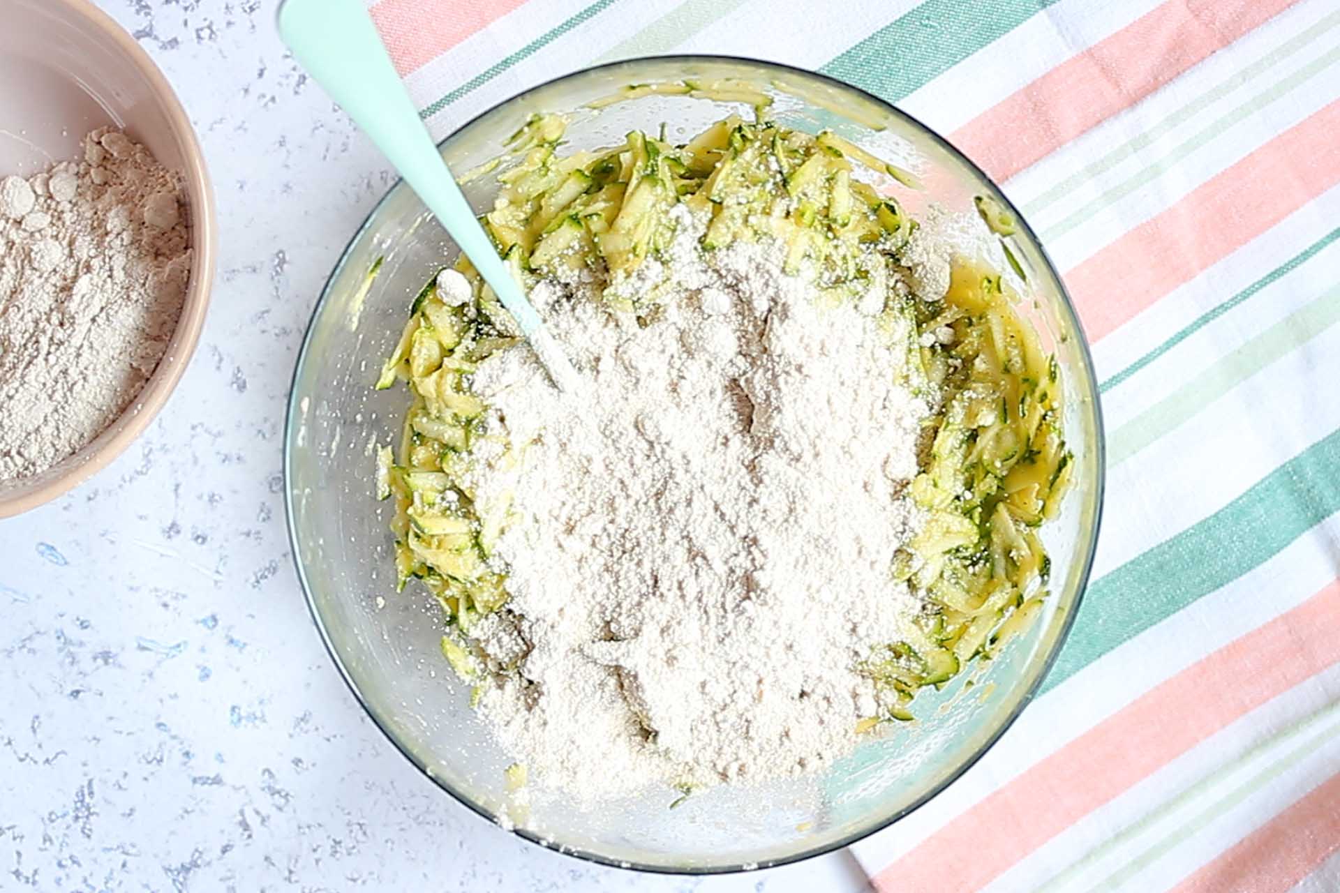 Frittelle di zucchine - Step 1