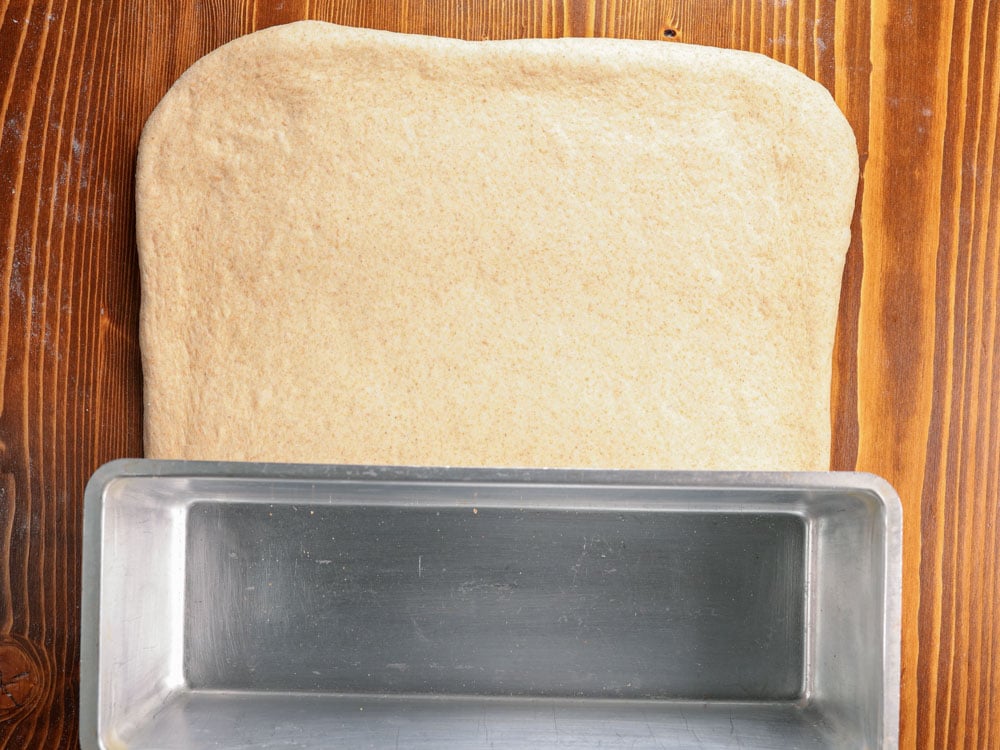 Pane in cassetta semi integrale fatto in casa - Ricette al Volo