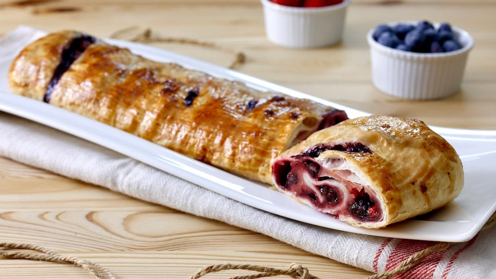 strudel ai frutti di bosco