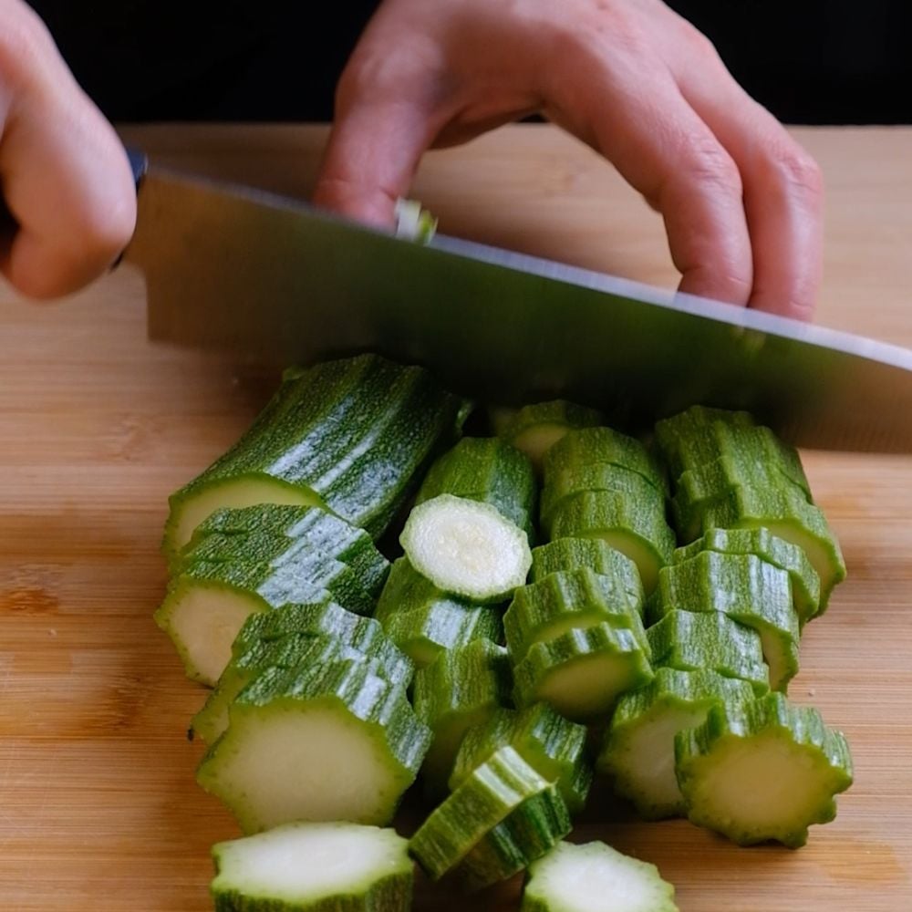 Farro con pesto di zucchine e mandorle - Step 1