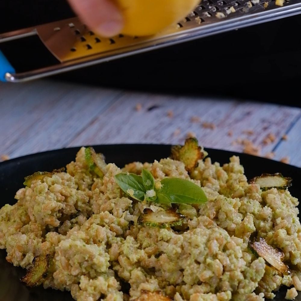 Farro con pesto di zucchine e mandorle - Step 8