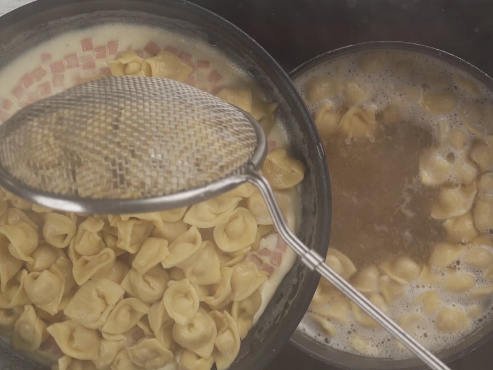 Tortellini panna e prosciutto - Step 5