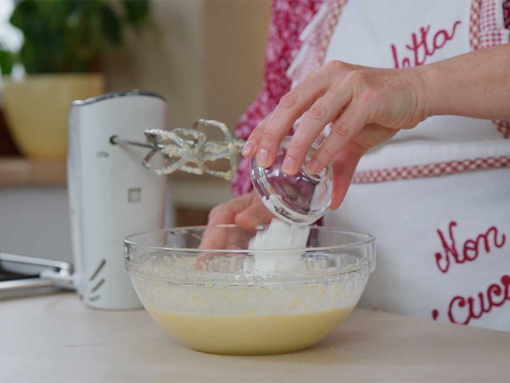 Crostata frangipane alle fragole - Step 6