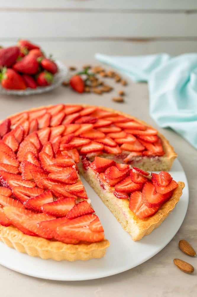 Crostata frangipane alle fragole - Step 5