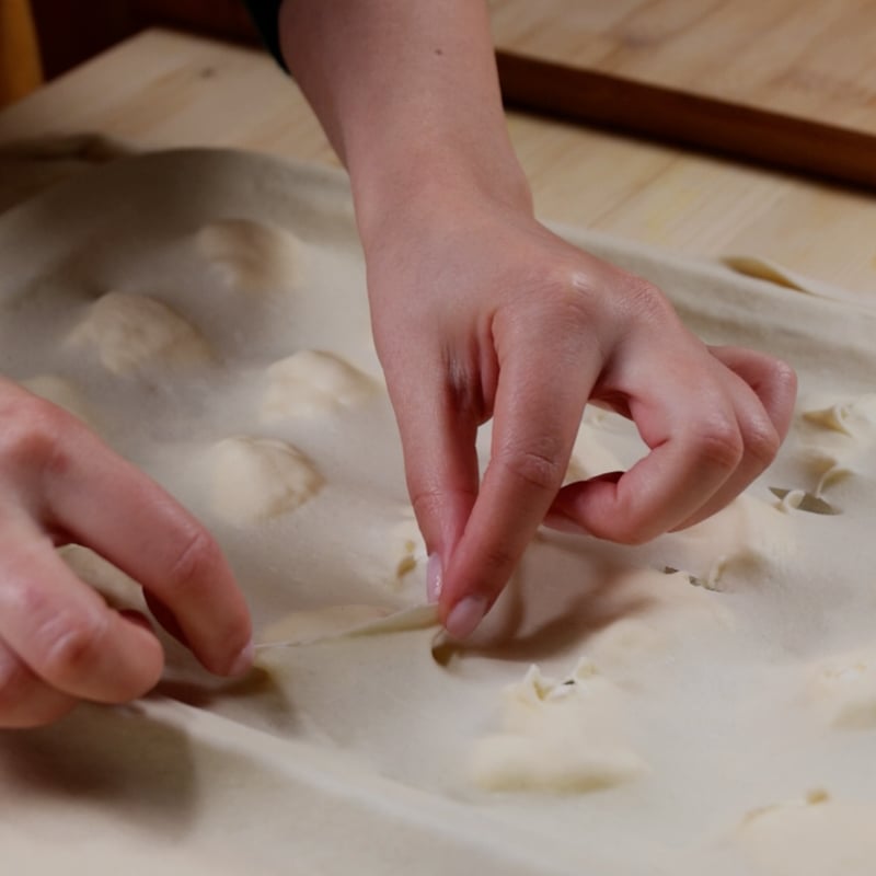 Focaccia di Recco - Step 11