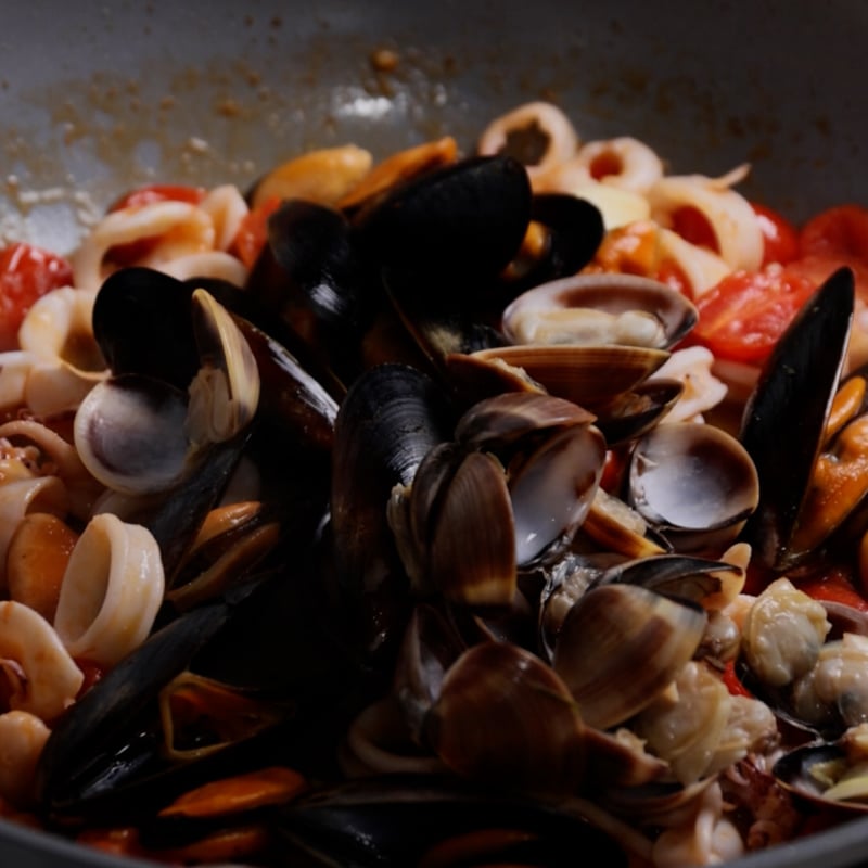 Paccheri allo scoglio - Step 5