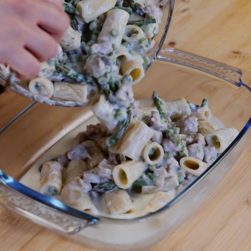 Pasta al forno con asparagi e salsiccia - Step 13