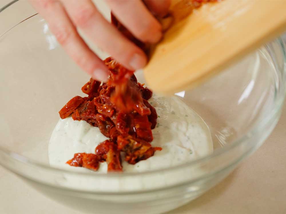 Pasta con crema di burrata e pomodori secchi - Step 5