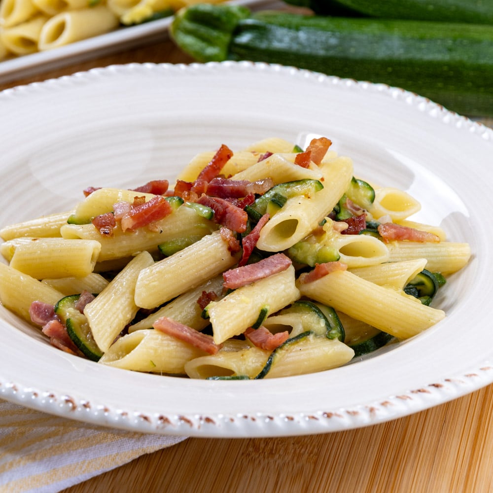 pasta zucchine e speck