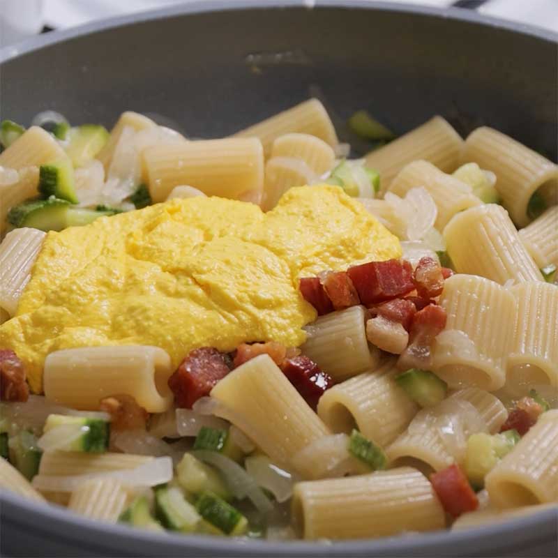 Pasta zucchine, ricotta e zafferano - Step 11