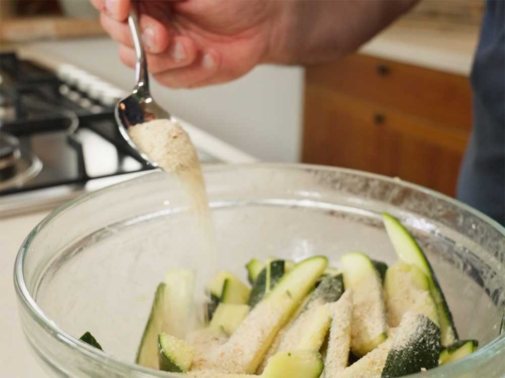 Stick di zucchine croccanti - Step 5