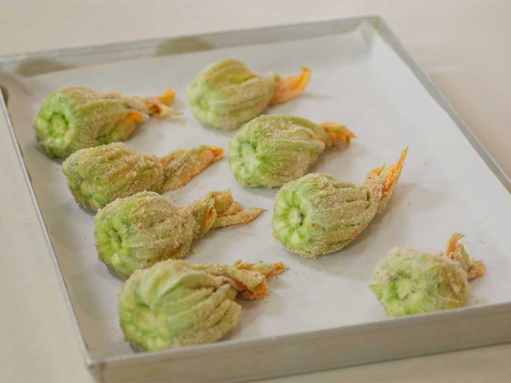 3 idee con i fiori di zucca - Step 6