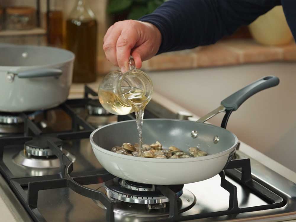 Linguine vongole e fiori di zucca - Step 2