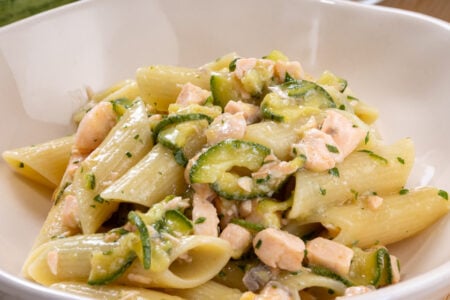 Pasta salmone e zucchine