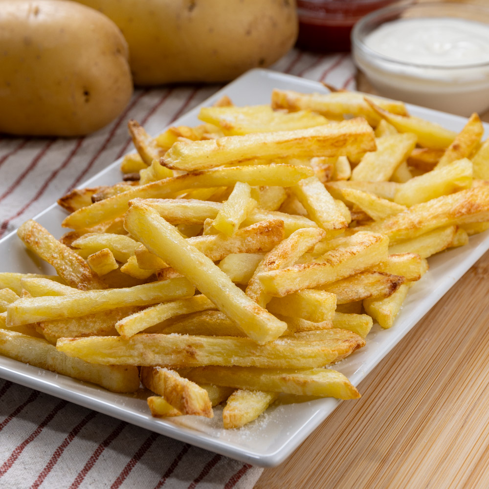 patatine fritte in friggitrice ad aria