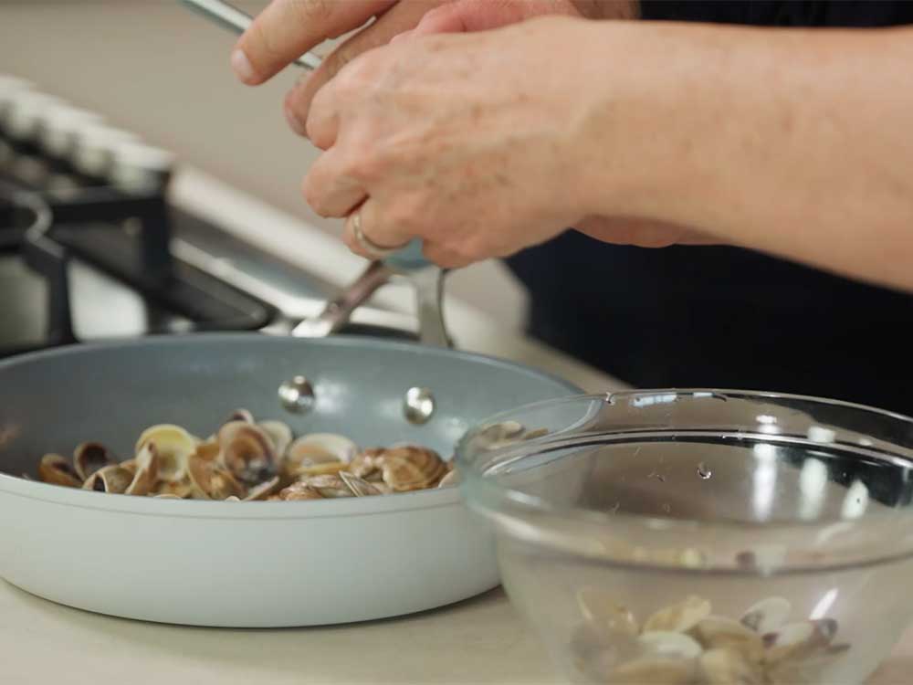 Spaghetti vongole e limone - Step 4