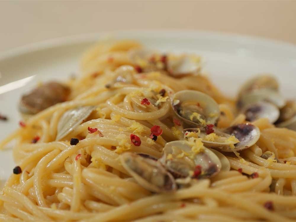 Spaghetti vongole e limone - Step 7