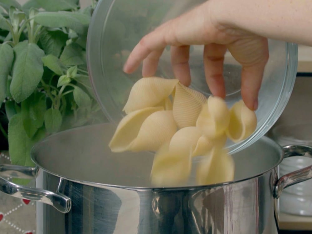 Conchiglioni di pasta farciti - Step 5