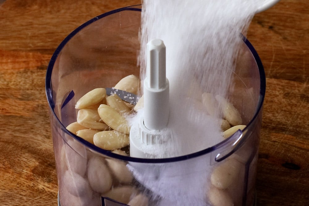 Granita alla mandorla - Step 1