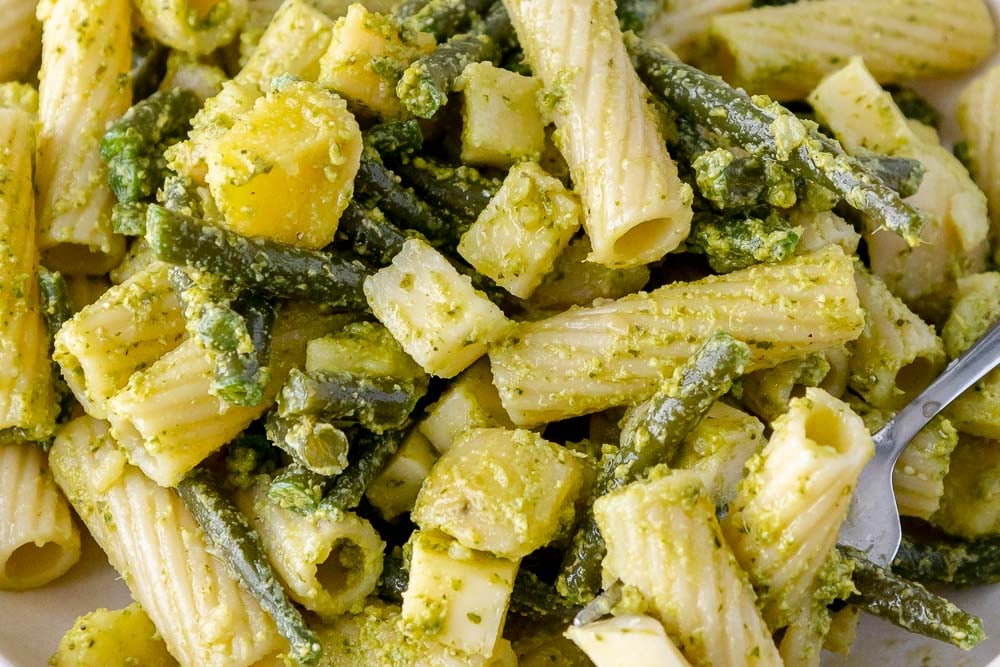 pasta fredda con pesto