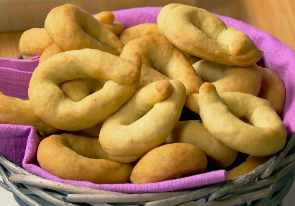 taralli salati al vino