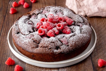 Torta cioccolato e lamponi