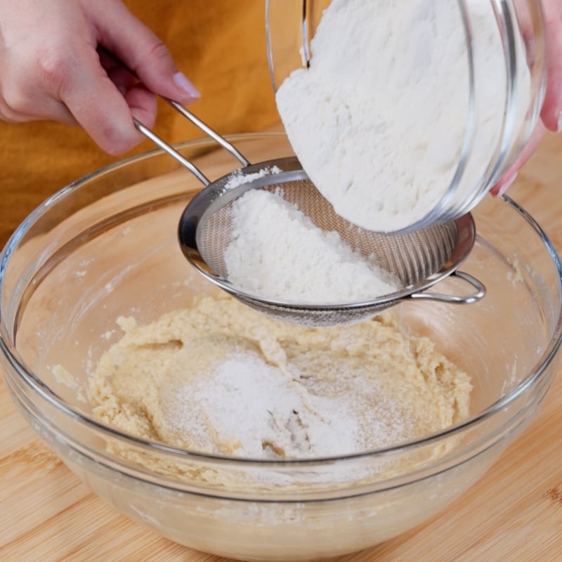 Crumbl cookies - Step 4