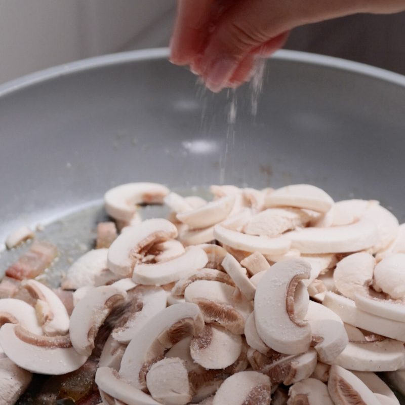 Pasta funghi e pancetta - Step 7