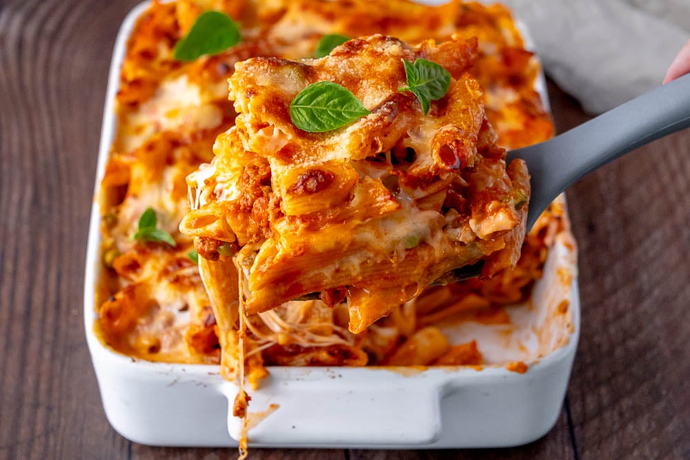 pasta al forno pasticciata con ragù alla siciliana