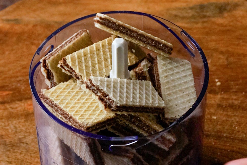 Torta gelato millefoglie di Nutella e panna - Step 1